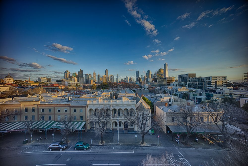 Wide shot of Melbourne from a Carlton rooftop - Photos | Melbourne