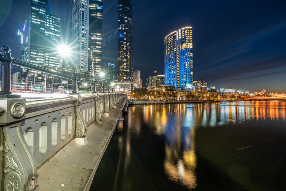 Sun down, lights on Southbank - Photos | Melbourne